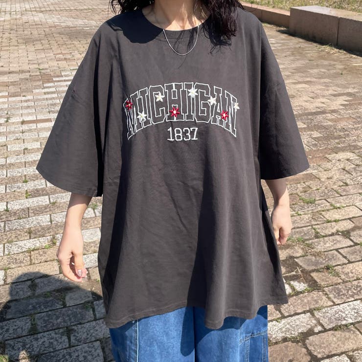 チャコール | カレッジロゴ花刺繍BIGTシャツ | non-hedge 