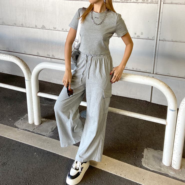 Tシャツ レディース セットアップ カーゴパンツ ペアスキン シルバープレートTシャツ・カーゴパンツセットアップ[品番
