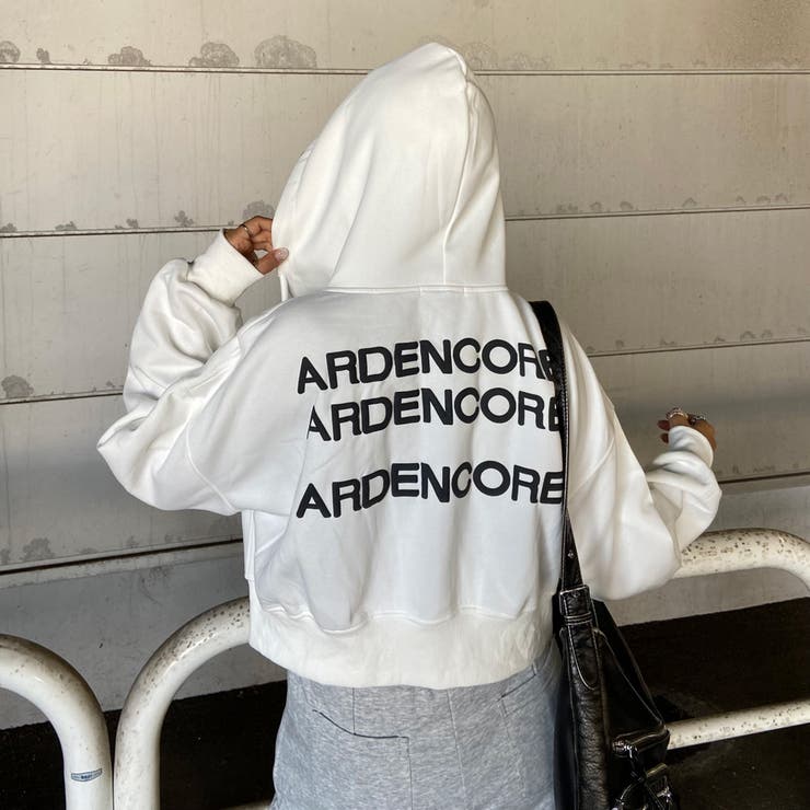 オフホワイト | バックロゴZIPパーカー | non-hedge 