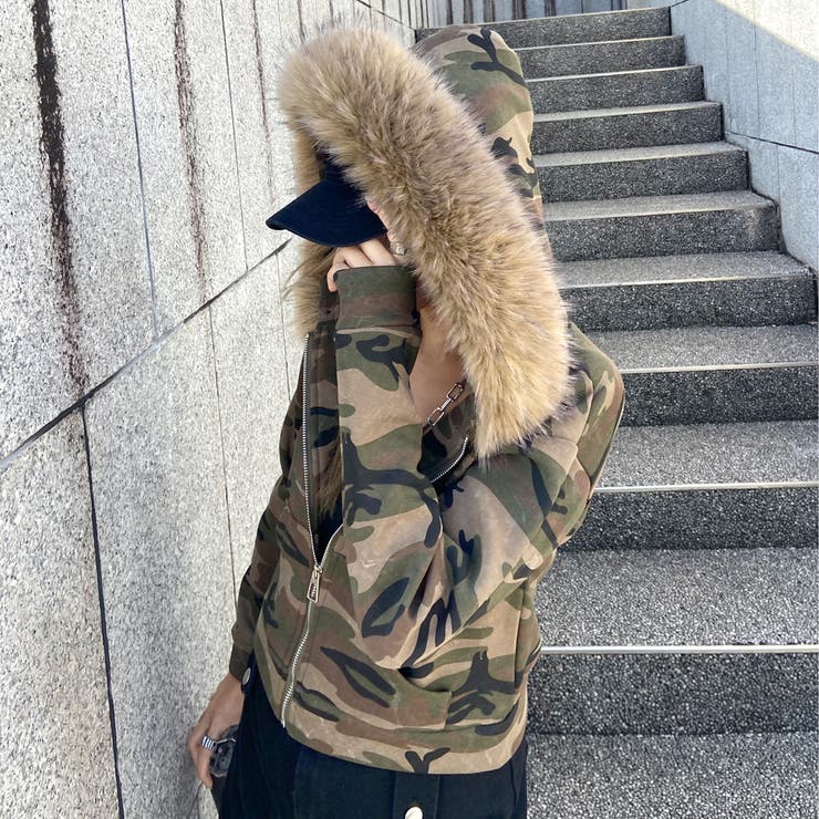 迷彩柄ファー付きジップアップパーカー　サプライヤー　パーカー　メンズ　レディース 迷彩柄ファー付きジップアップパーカー サプライヤー パーカー メンズ