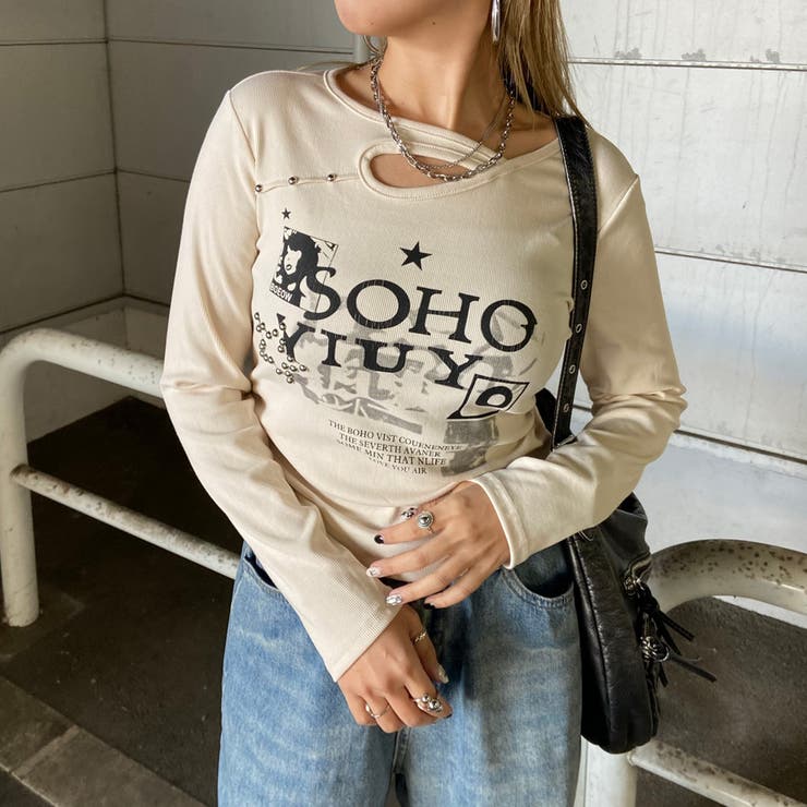 アイボリー | スタッズスターロゴTシャツ | non-hedge 