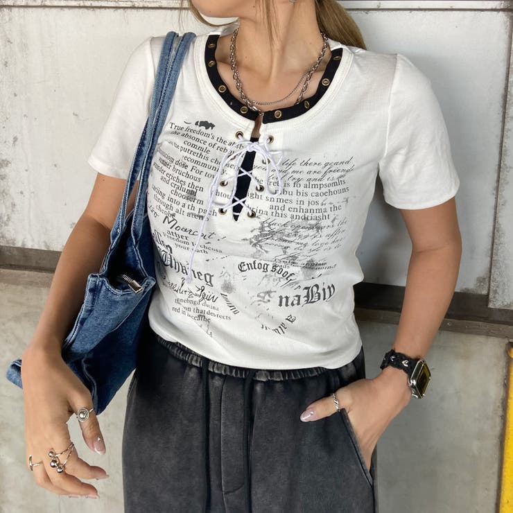 オフホワイト | アンサンブル風ロゴレースアップTシャツ | non-hedge 