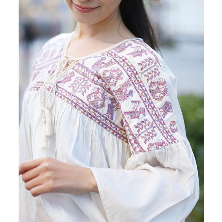 チチカカ tシャツ グアテマラ凧揚げスリーブ刺繍Tシャツ
