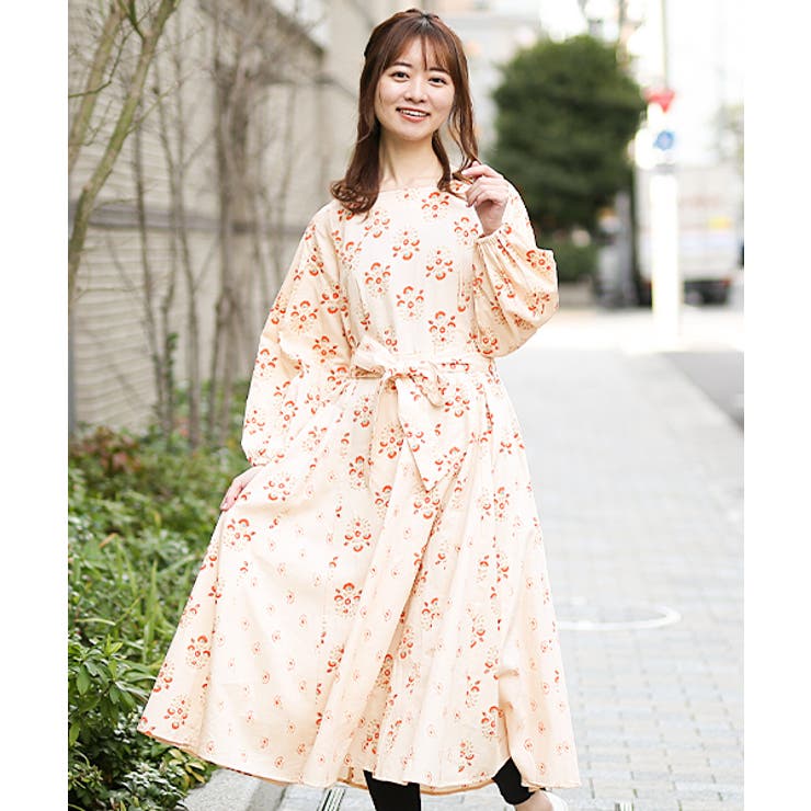 K70上質 白地x白ブロックプリント ロングクルタ ワンピ ビーズ飾り 手刺繍 micala_fabric さんのお好きな生地でオーダーできます 待ちに