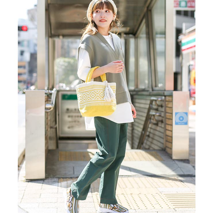 新品　  トートバッグ　ラウンドロゴ　イエロー 049783_ae64ac7e-32c1-4efb-972a