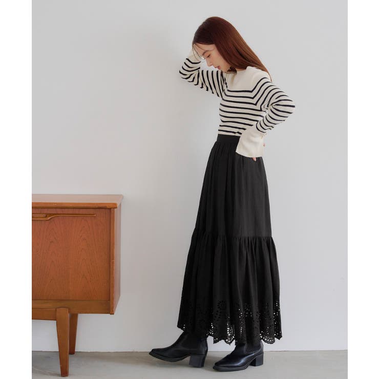 刺繍レースギャザースカート ボリューム感のあるフレアシルエットが可愛い ボトムス