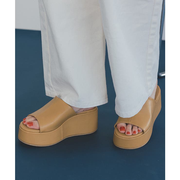 フェイクレザー厚底サンダル | titivate | 詳細画像2 