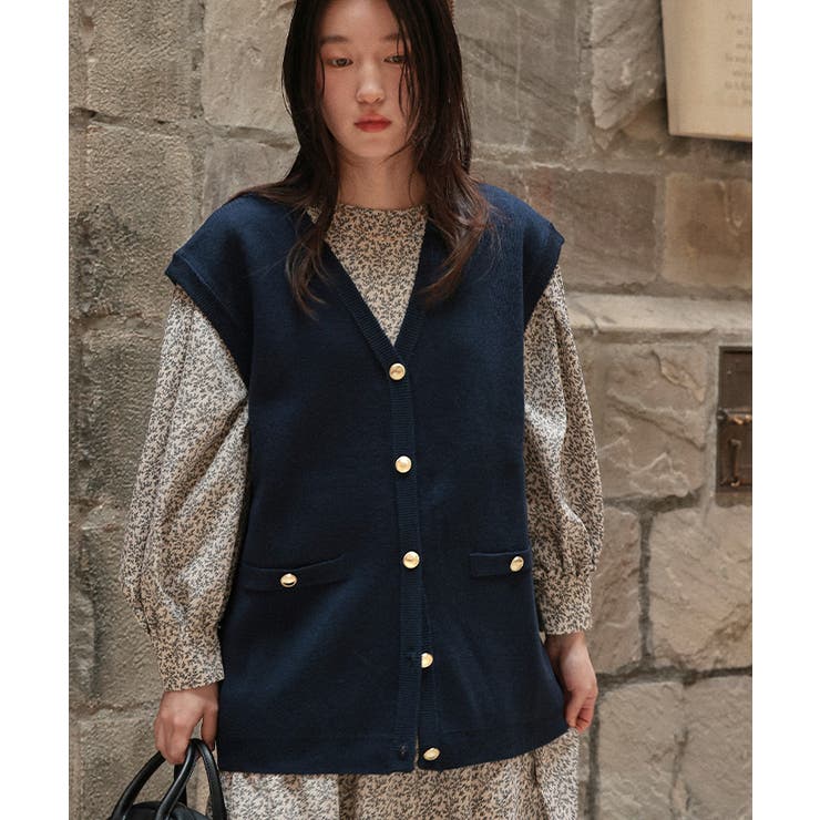 ゴールド釦オーバーニットベスト | titivate | 詳細画像25 