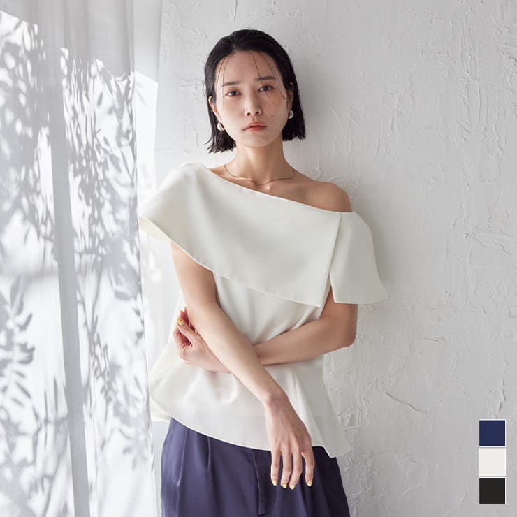 sawa á la mode] ドラマティック な 襟元 で 視線 を 奪う ケープ