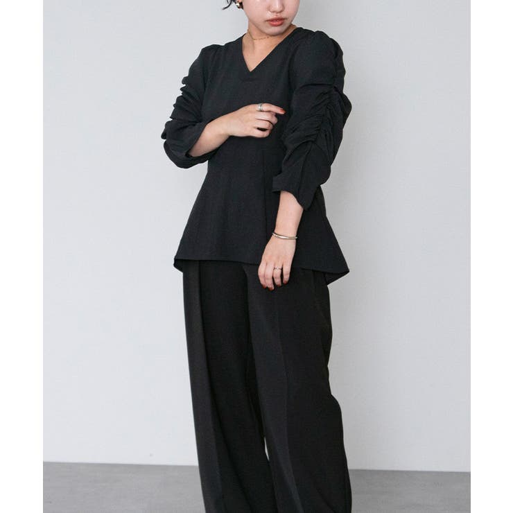 シャーリングデザインスリーブVネックブラウス【UR’S ユアーズ】 | titivate | 詳細画像20 