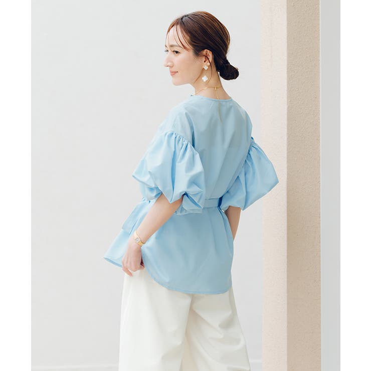 極美品完売✨ #Newans 【1】 サークルスリーブAラインブラウス ブルー オンワード樫山 #Newansサークル スリーブ A ライン ブラウス