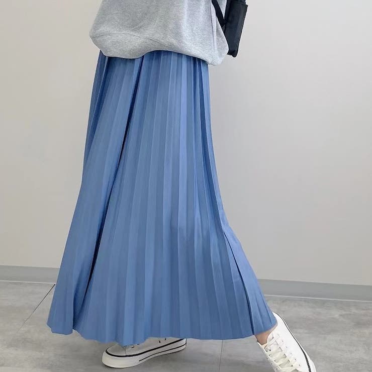 ブルー