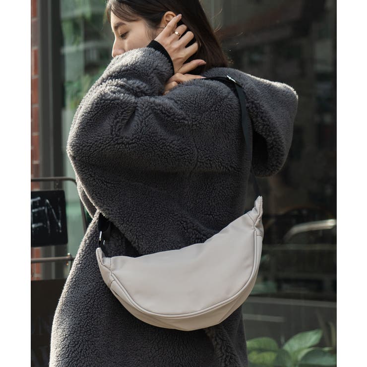 グレーベージュ | ショルダーバッグ ハーフムーンバッグ レディース | DEVICE