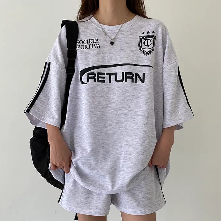 ライトグレー