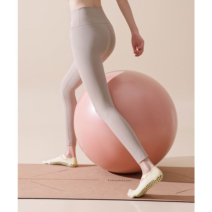ヨガ ピラティス ソックス 靴下 5本指 くるぶし クロスバンド yoga | OSYAREVO | 詳細画像3 