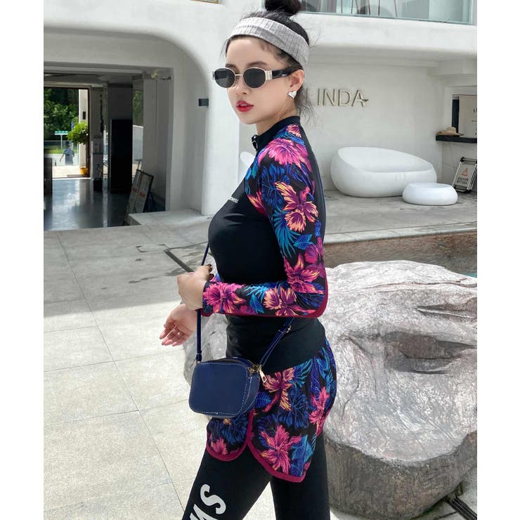 ダークフラワー ラッシュガード 水着 セットアップ | OSYAREVO | 詳細画像12 