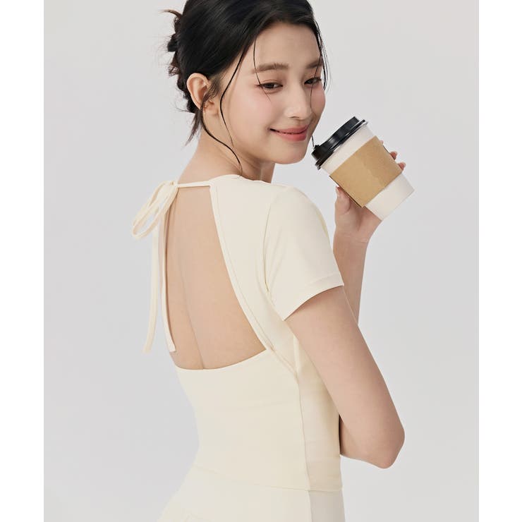 ヨガウェア トップス カップ付き バックオープン 半袖 | OSYAREVO | 詳細画像9 