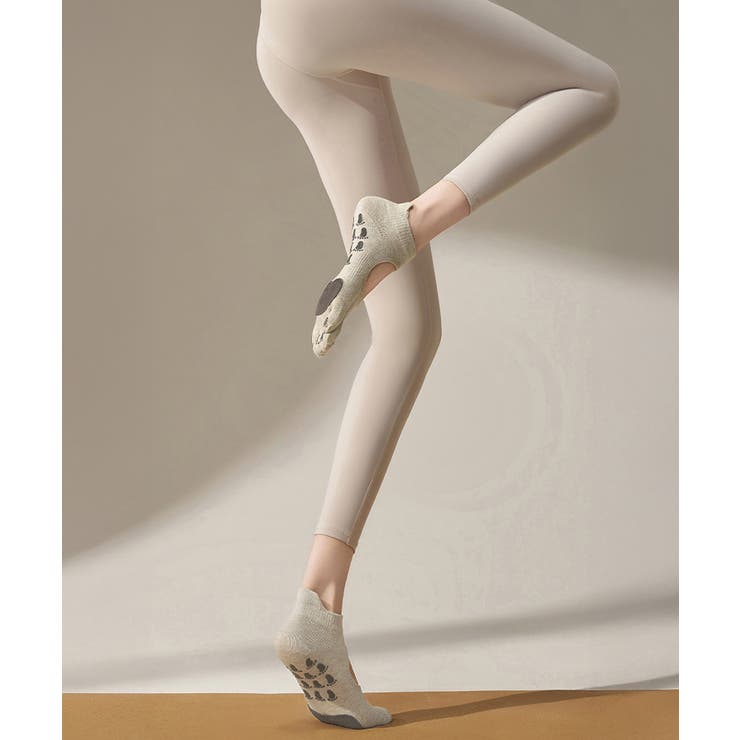 アイボリー | ヨガ ソックス 靴下 5本指 ピラティス | OSYAREVO