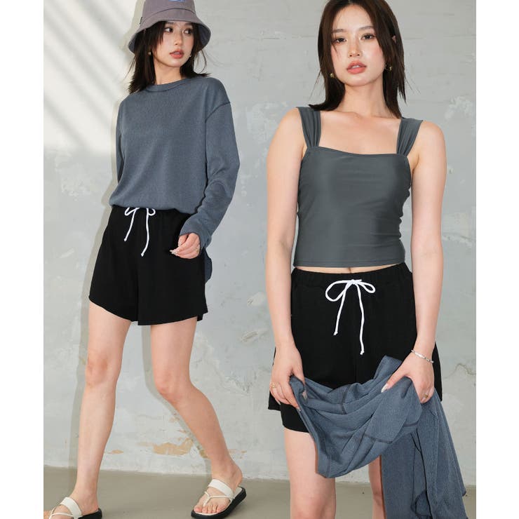 グレー×ブラック | 体型カバー ラッシュガード 付き タンキニ  水着 セットアップ レディース | OSYAREVO