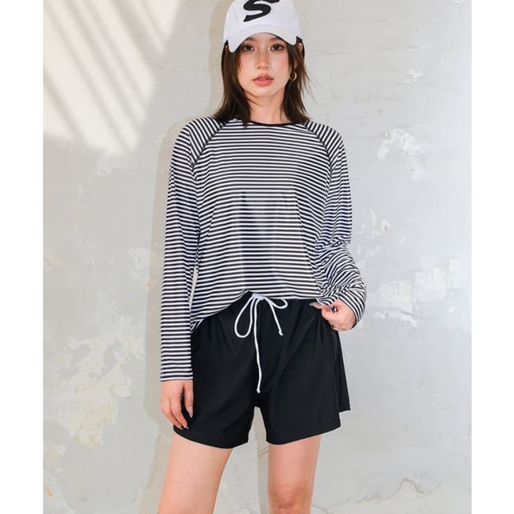 ブラック×ホワイト | 体型カバー ラッシュガード セットアップ | OSYAREVO