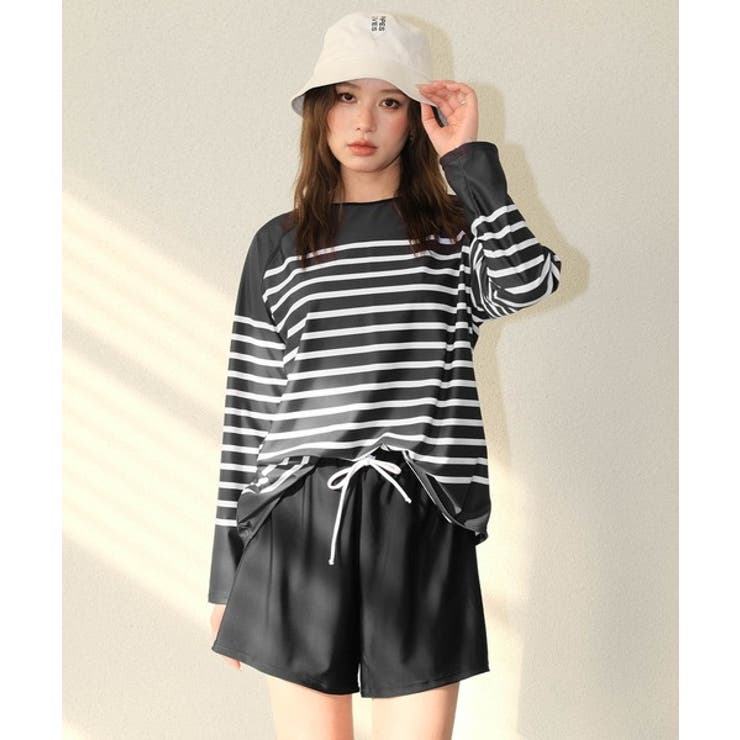 ブラック×ホワイト2 | 体型カバー ラッシュガード セットアップ | OSYAREVO