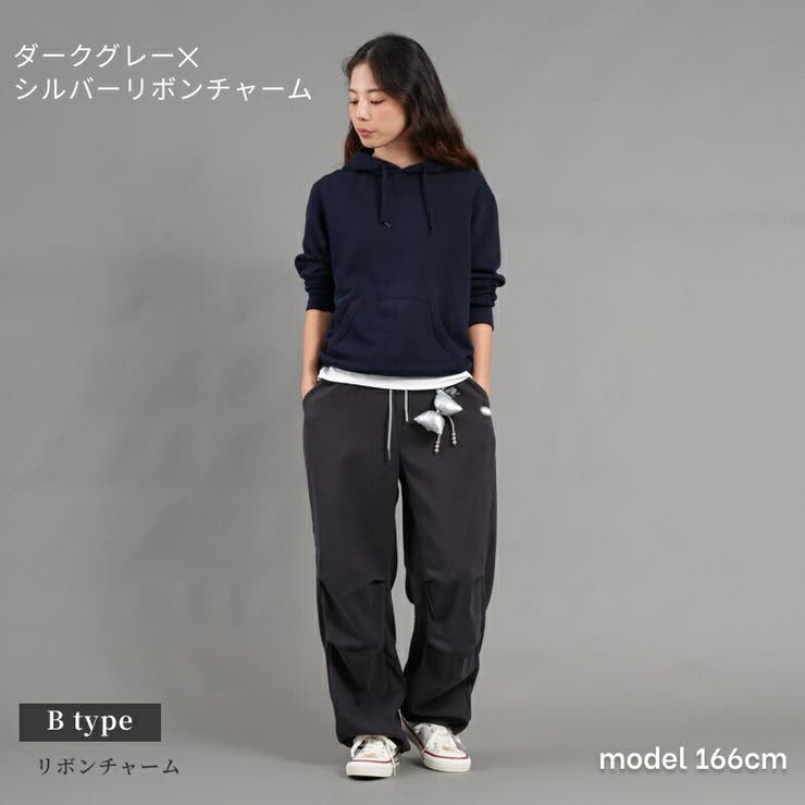 チェリーチャーム＆リボンチャーム付スエード調パラシュートパンツ  レディース | Fetchcollectionボトムス専門店 | 詳細画像6 