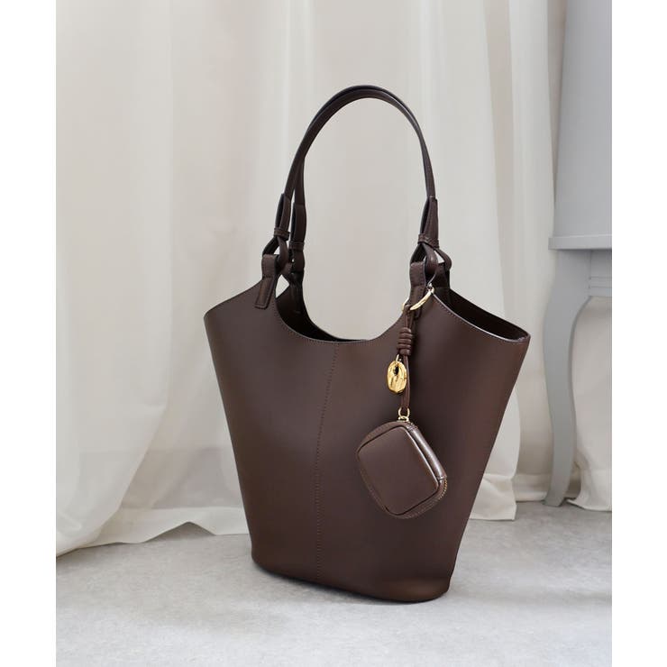 ダークブラウン | 【オールシーズン/A4/通勤通学】チャーム付き バケットトートバッグ | TRYSIL
