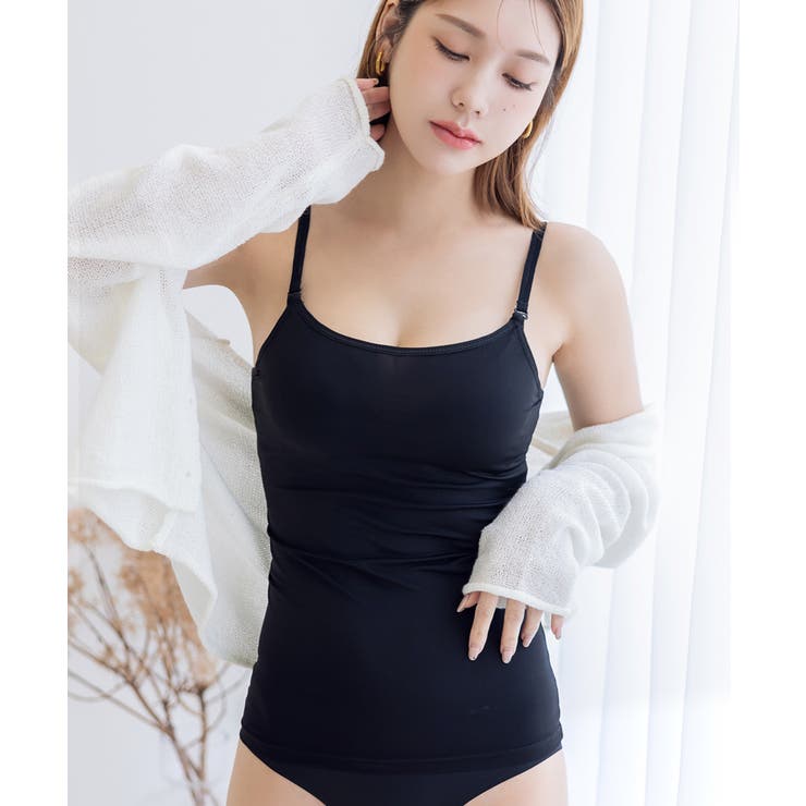 Uネック/ブラック(標準) | 着るだけで見た目＋２カップUP!? | tu-hacci 