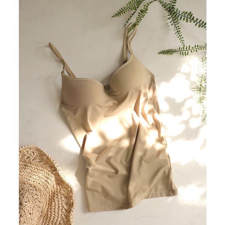 Vネック/モカベージュ(ぴったり) | 着るだけで見た目＋２カップUP!? | tu-hacci 