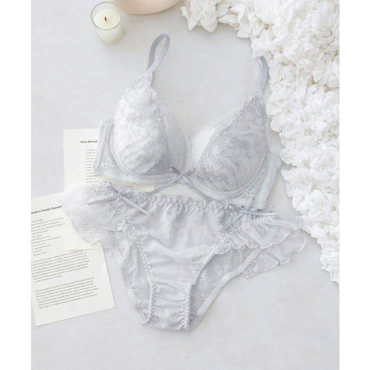 ペールグレー/Bタイプ | 痛くない脇高谷間ブラ&ショーツ～Leeneシリーズ～ フルールシャワーカシュクー… | tu-hacci 