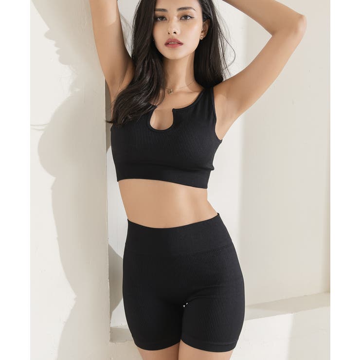 JAZZERCISE スポーツブラ ショートパンツ ジャザサイズ 美品 レギンス JAZZERCISE スポーツブラ ショートパンツ ジャザサイズ 美品