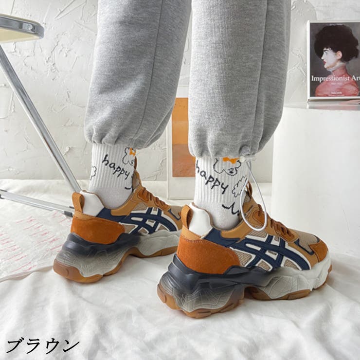 ブラウン