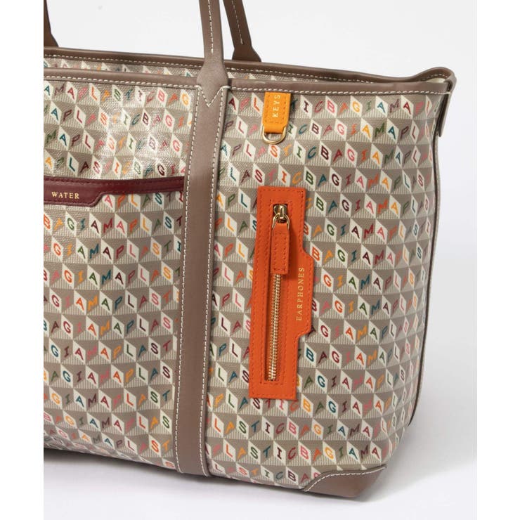 アニヤハインドマーチANYAHINDMARCH5050925169844トートバッグIamaPlasticBagInflightToteinRecycledCanvaswithSmoothEcoLeatherレディーストートインフライトレザープレゼントお出かけギフトアイアムアプラスチックバッグダークマルチ