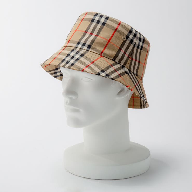 BURBERRY ツナギ 帽子 ポーチ 3点セット
