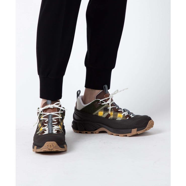 バーバリーBURBERRY8050932スニーカーメンズシューズアーサースニーカーカジュアルロートップMFARTHURMSTORYウォーキングランウェイ通勤通学ブランドおしゃれプレゼントギフトシンプル誕生日記念日贈り物A415126.5～28.5cm