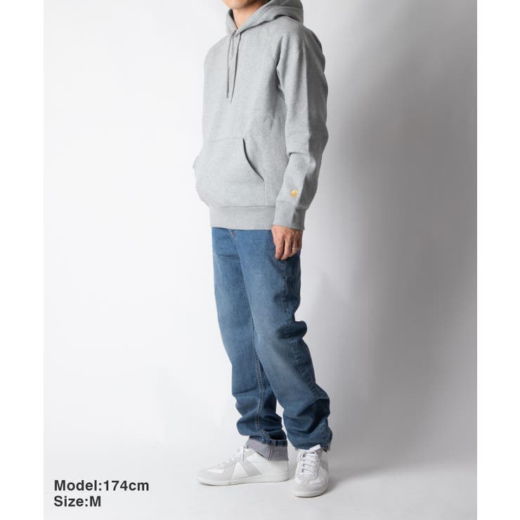 カーハートCarharttI026384スウェットメンズトップストレーナーチェイススウェットパーカー長袖HOODEDCHASESWEATSHIRTWIPフーデッドプルオーバーコットン綿カジュアル無地シンプルストリート保温厚手裏起毛XSSMLXLブラックネイビーグレー