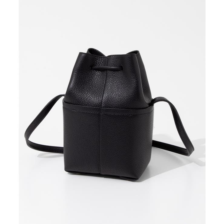 フェラガモ FERRAGAMO ネックポーチ ほどよく ドローストリングバッグ