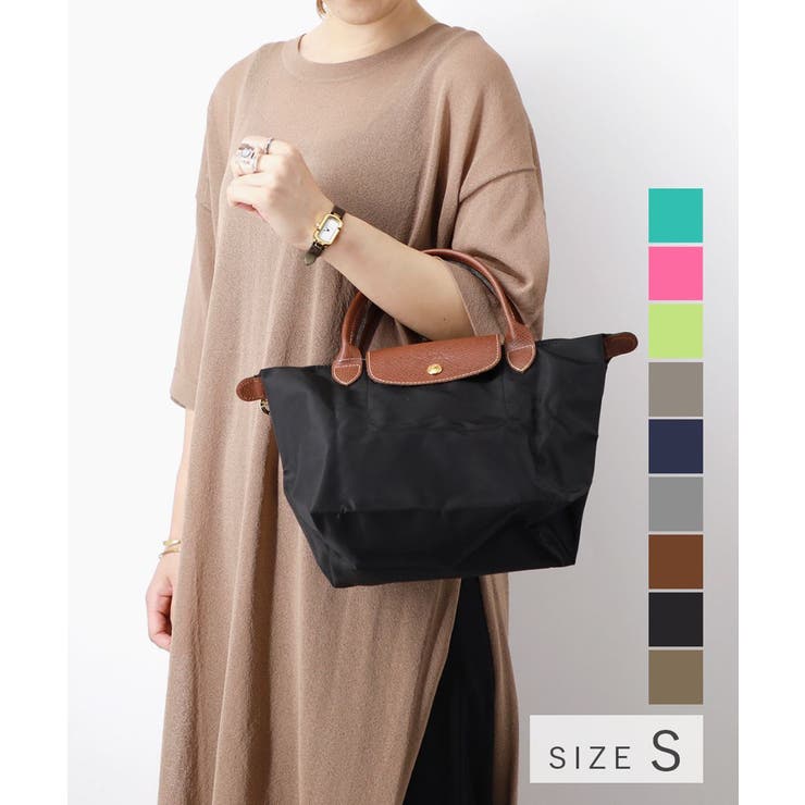 LONGCHAMP ロンシャンレザーミニ折り財布ネイビー