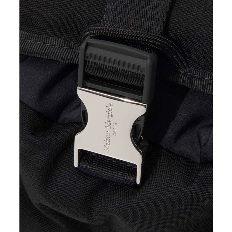 メゾンマルジェラMAISONMARGIELASB2WA0003P1511バックパックメンズレディースバッググラムスラムスポーツキッシュスモールデイパックリュックサックお出かけレザープレゼントギフトナンバーロゴ通勤通学ブラックGLAMSLAMSPORTBACKPACKSMALL