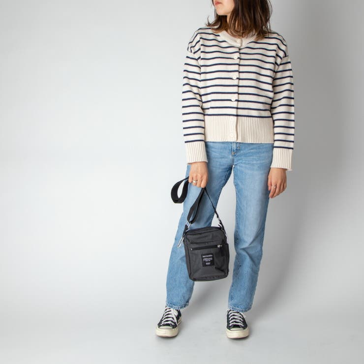 マリメッコMarimekko26992ショルダーバッグROADIEレディースバック肩掛けカジュアルCASH&CARRYシンプルローディーROADIEお出かけアウトドア黒お手軽お祝いプレゼント斜め掛け記念ブラック