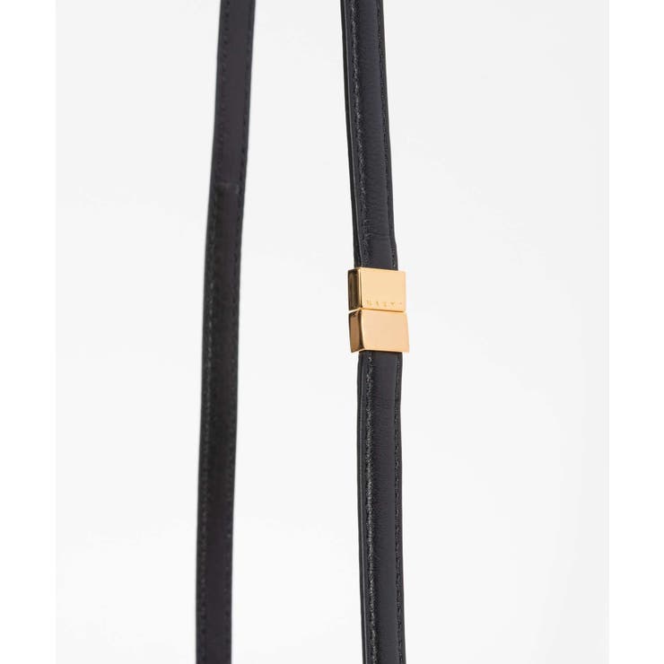 マルニMARNIPHMO0033U0P5298クラッチバッグレディースバッグミニプリズマポーチレザーお出掛けハンドバッグ旅行ブランドおしゃれプレゼントギフト贈り物シンプル誕生日記念お祝いMINIPRISMAPOUCHBAGブラック