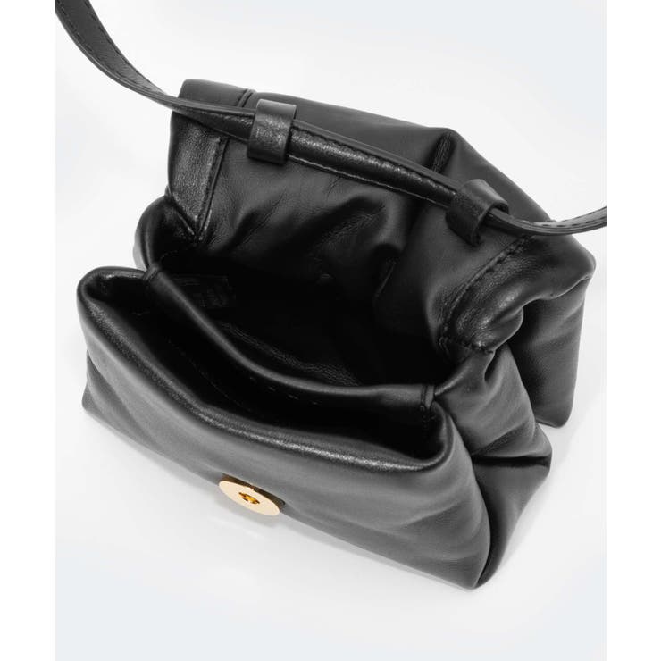 マルニMARNIPHMO0033U0P5298クラッチバッグレディースバッグミニプリズマポーチレザーお出掛けハンドバッグ旅行ブランドおしゃれプレゼントギフト贈り物シンプル誕生日記念お祝いMINIPRISMAPOUCHBAGブラック