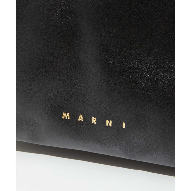 マルニMARNIPHMO0032U0P5298クラッチバッグレディースバッグプリズマレザーお出掛けハンドバッグ旅行ブランドおしゃれプレゼントギフト贈り物シンプル誕生日記念お祝いPRISMAブラック