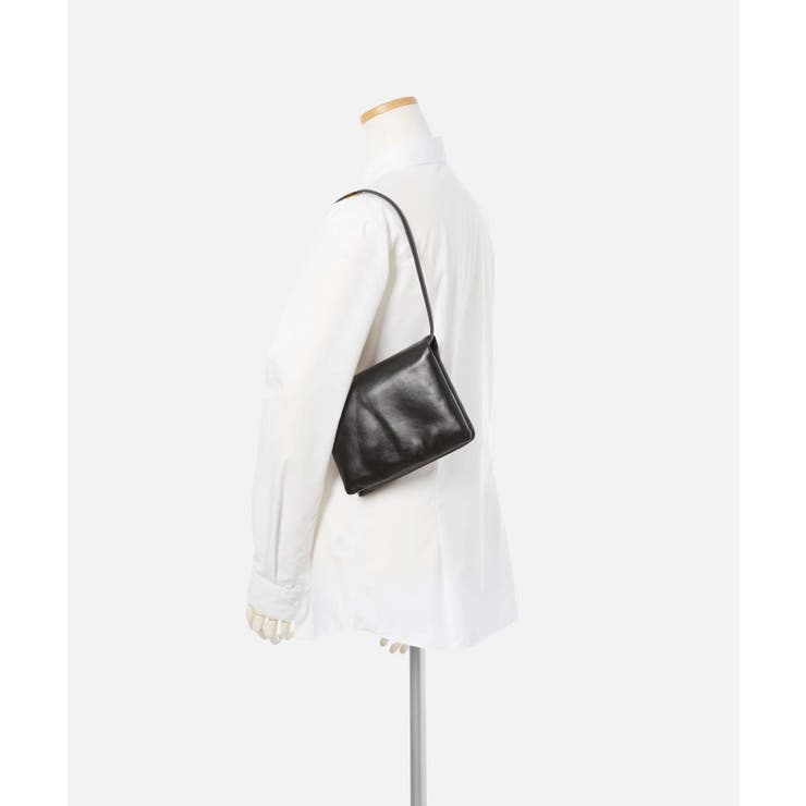 マルニMARNIPHMO0032U0P5298クラッチバッグレディースバッグプリズマレザーお出掛けハンドバッグ旅行ブランドおしゃれプレゼントギフト贈り物シンプル誕生日記念お祝いPRISMAブラック