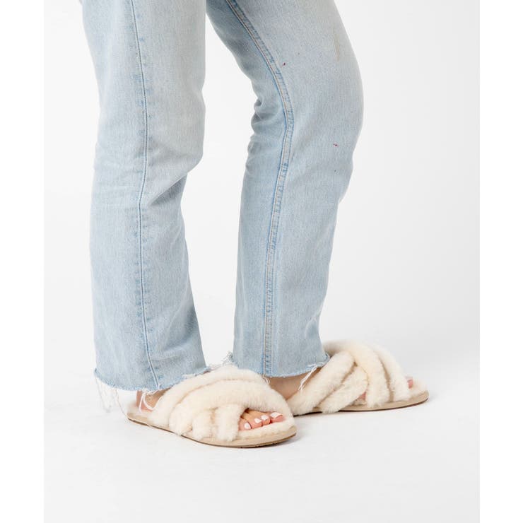 アグUGG1123572サンダルスカッフィータレディースシューズスライドサンダルファーSCUFFITAロゴ普段使いルームシューズスリッパおしゃれ靴ウィンター防寒かわいい女性おしゃれクロスストラップシープスキンブラックサンドチャコール22.0～25.0cm