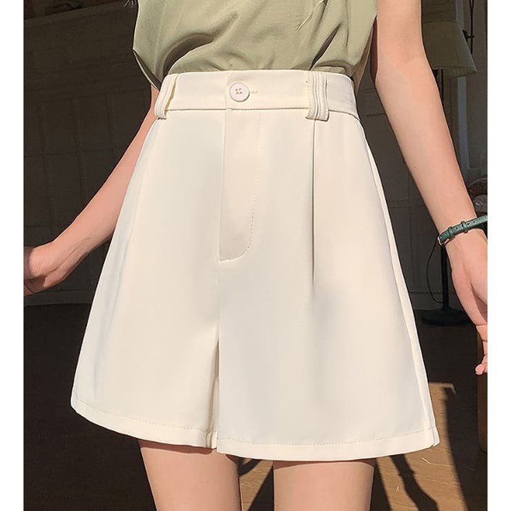 ホワイト | ハイウエストボタン付き無地ショートパンツ | Ulysses