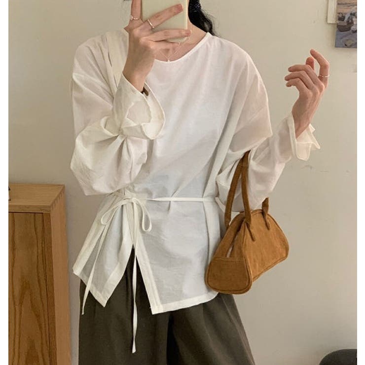 ホワイト | クルーネックボタン付きベルト付き無地トップス | Ulysses