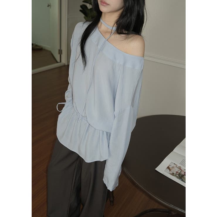 ブルー | オフショルダー長袖リボン付き無地トップス | Ulysses