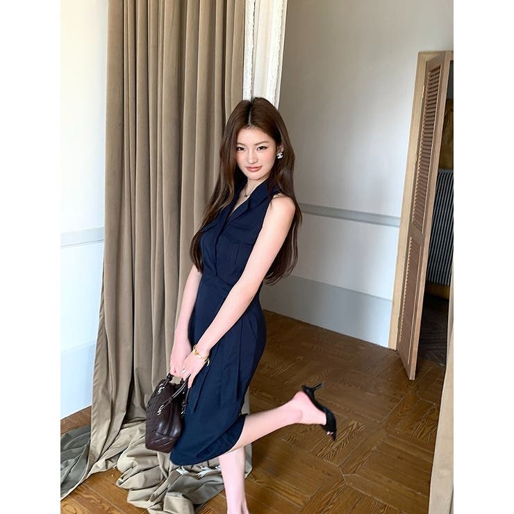 フェミニンなVネック袖なし無地ワンピース | Ulysses | 詳細画像6 