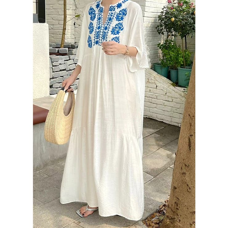 刺繍半袖ロングVネックワンピース | Ulysses | 詳細画像1 